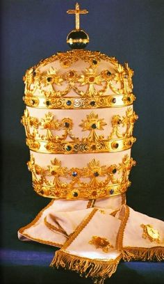 tiaras-and-crowns-royal-crowns.jpg